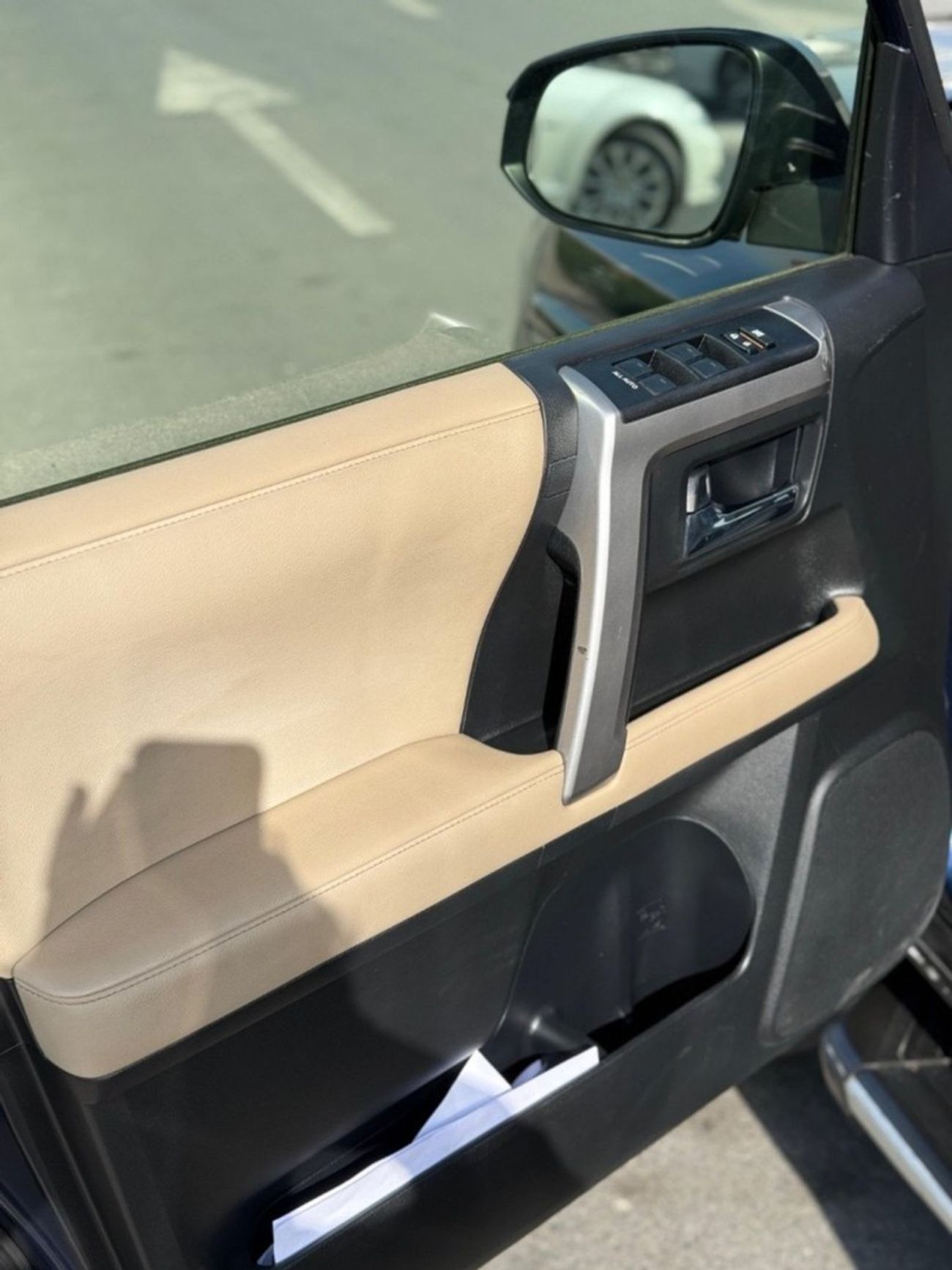 Toyota 4Runner SR5 premium upgrade version