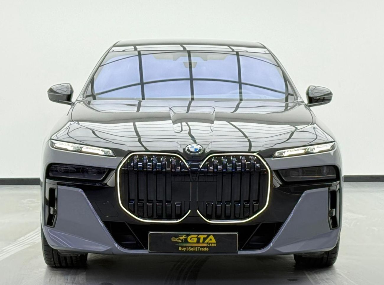 BMW 760i 2025 BMW 760i xDrive ,AGMC Warranty ,Service Contract ,Full Agency Service History ,Excellent Condit