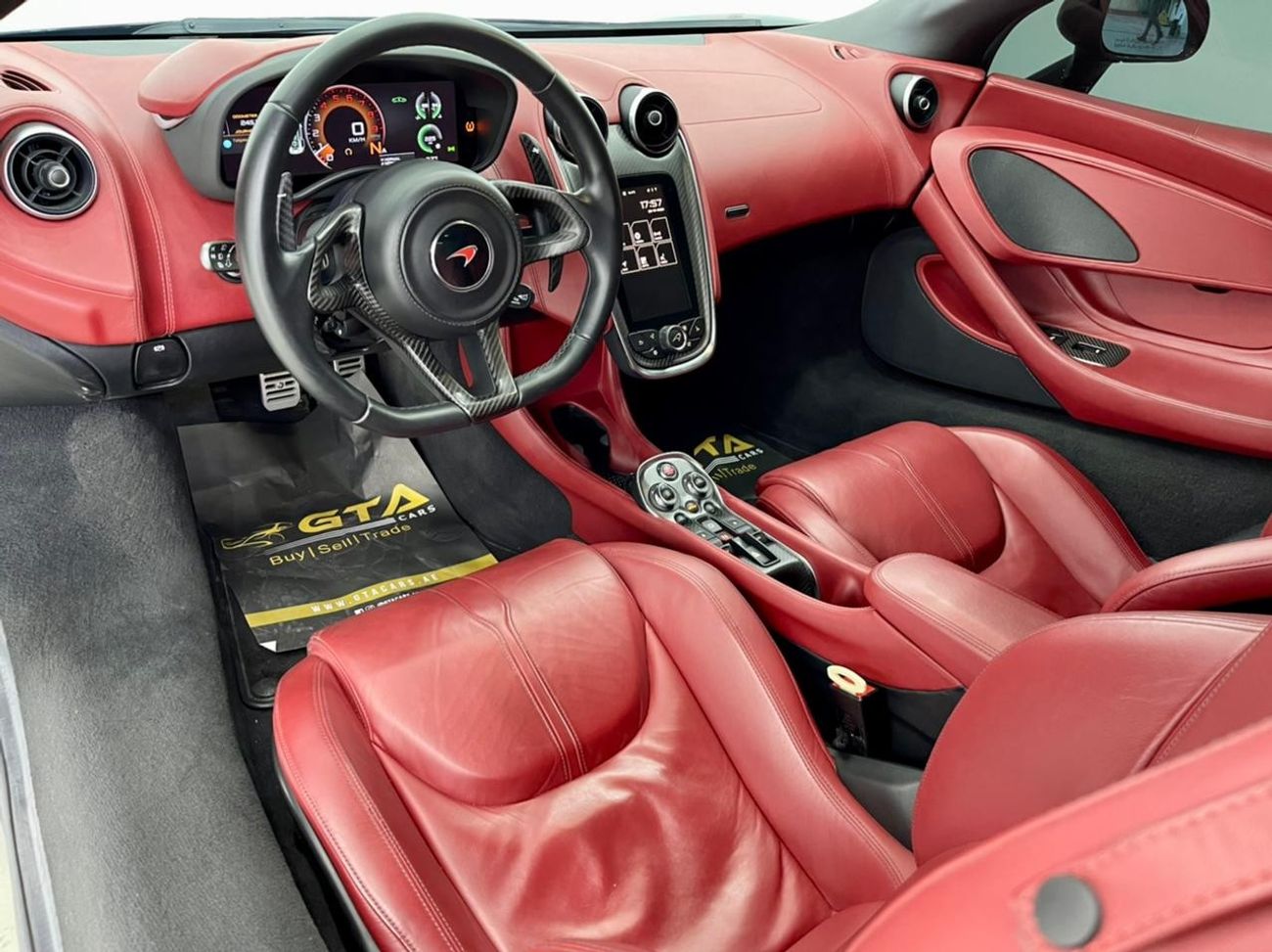 McLaren 570GT 2017 McLaren 570GT, Warranty, Full Service History, Low KMs, GCC