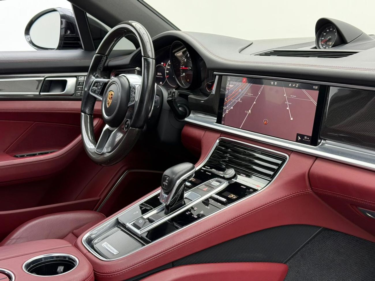 Porsche Panamera 4S Sport Turismo 3.0L (434 HP)