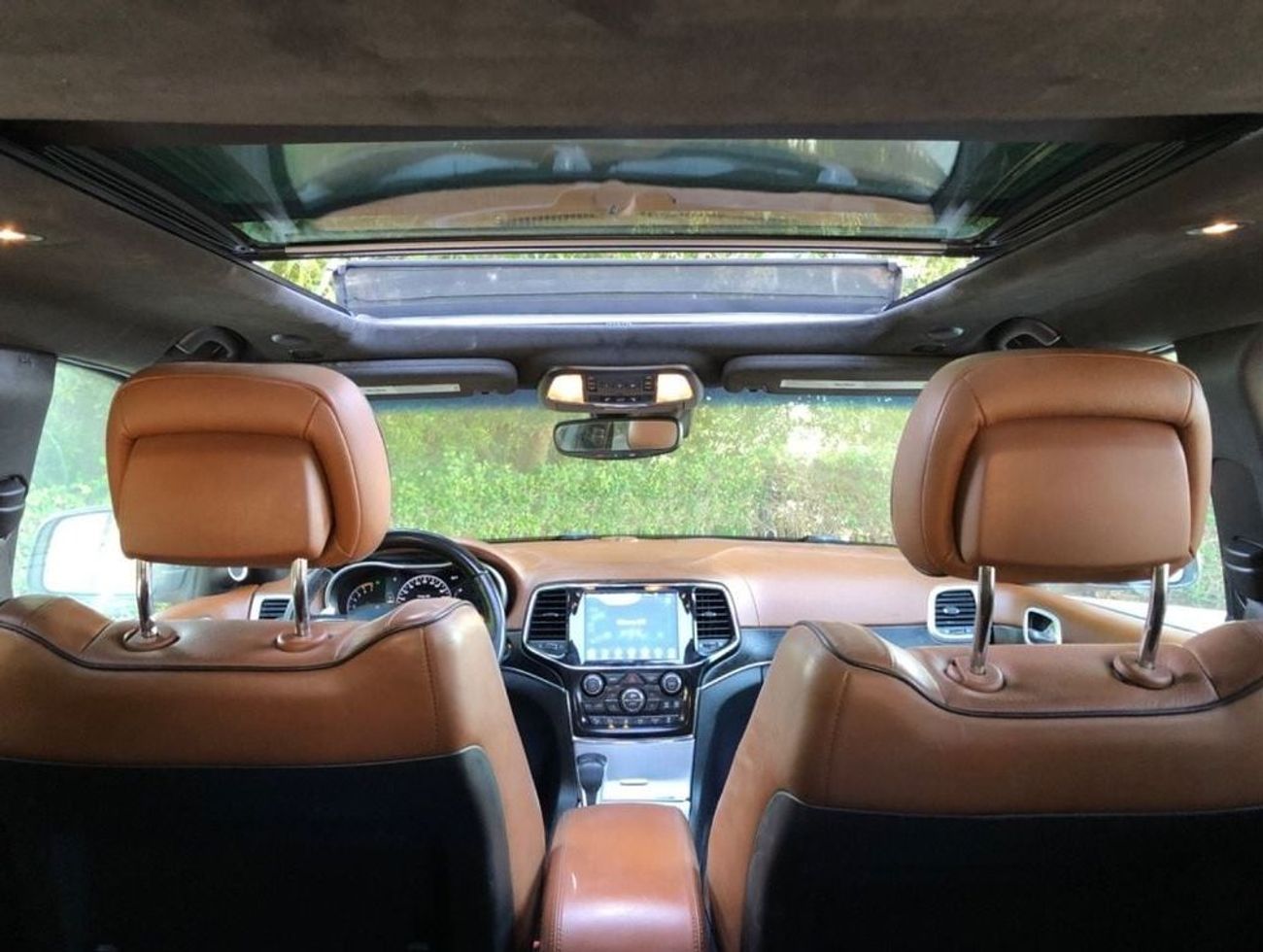 Jeep Grand Cherokee Summit 5.7L (360 HP)