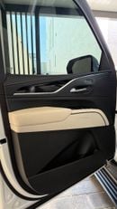 Cadillac Escalade Sport 6.2L 4WD