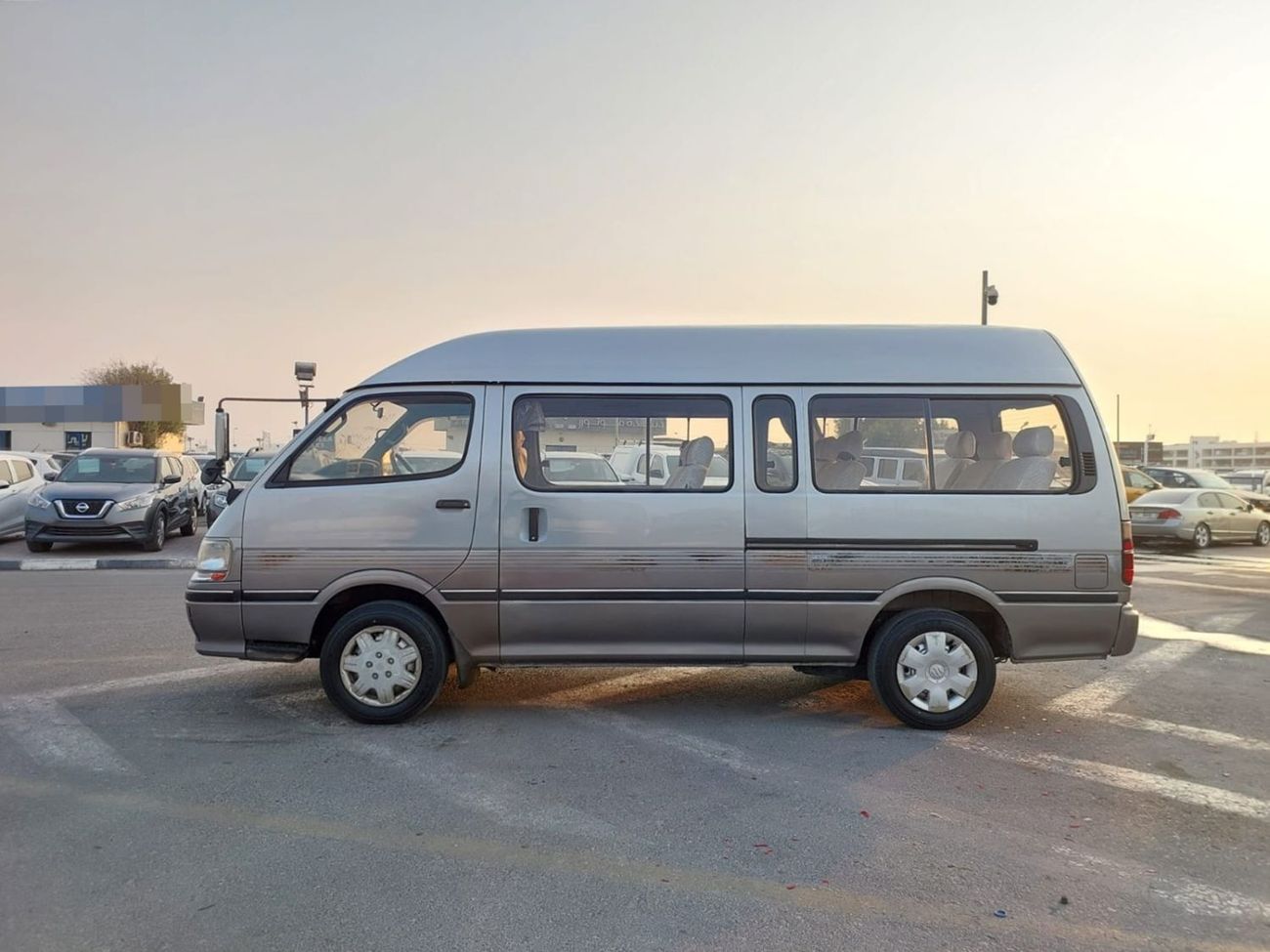 تويوتا هاياس TOYOTA HIACE VAN RHD 1996 MODEL 2.9 L DIESEL AUTOMATIC(PM04144)
