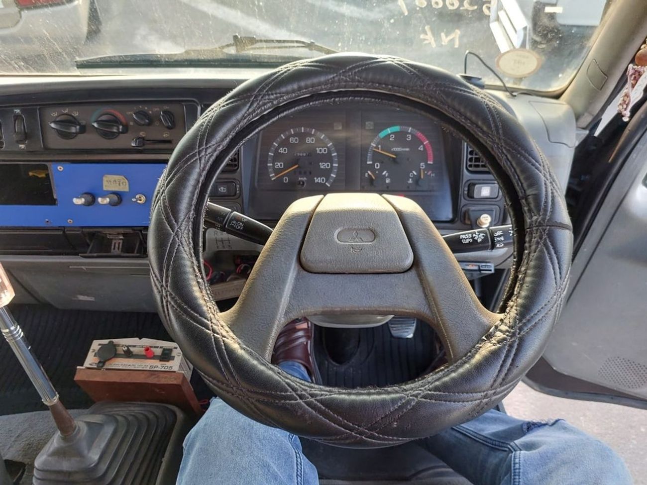 ميتسوبيشي فوسو كانتير MITSUBISHI CANTER TRUCK RHD 1995 MODEL 4.2 L DIESEL MANUAL(PM20009)