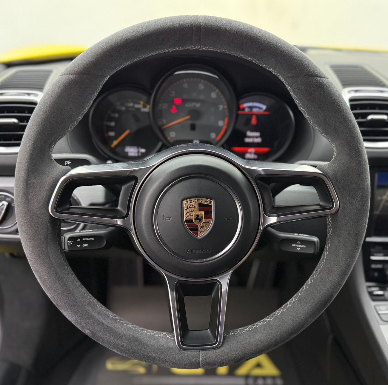 Porsche Cayman 2016 Porsche Cayman GT4 ,Full Porsche Service History ,Excellent Condition ,GCC
