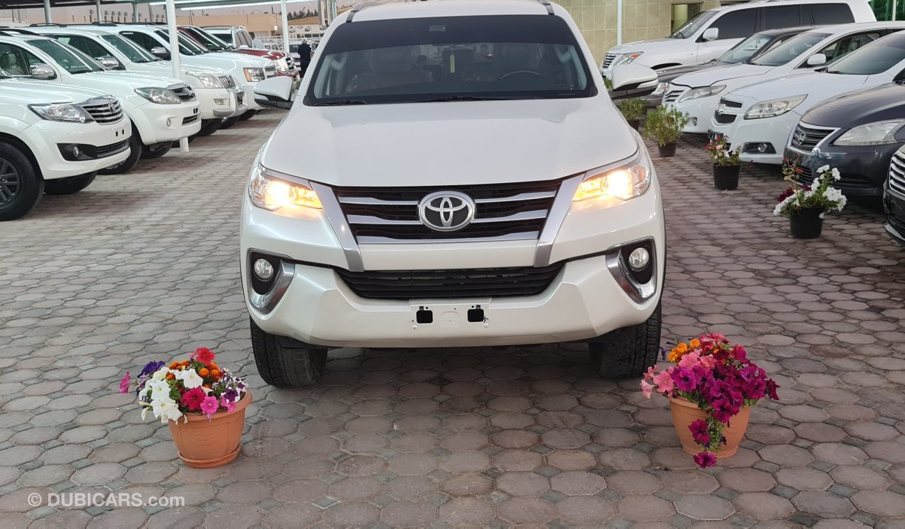 Toyota Fortuner GXR