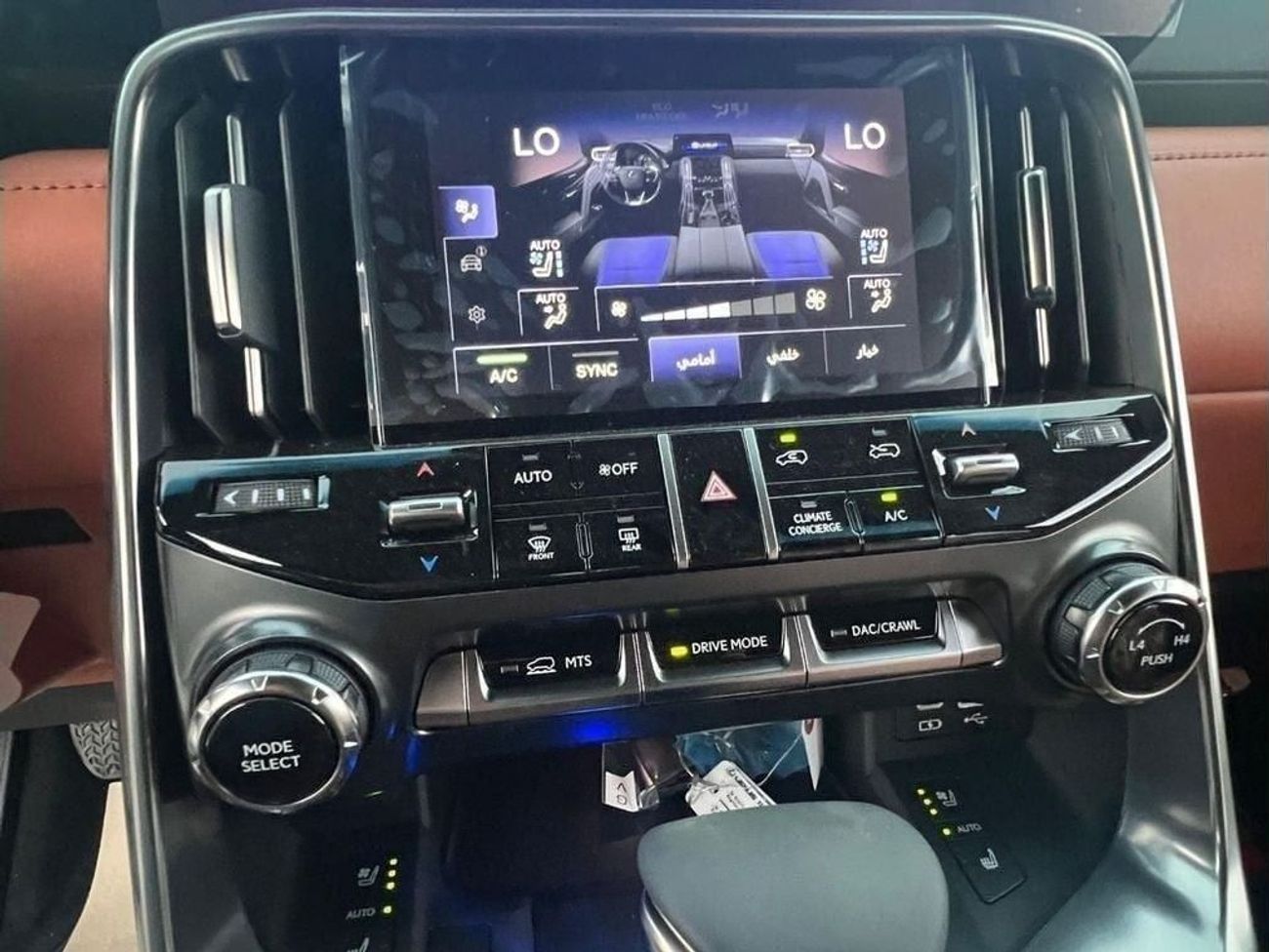 لكزس LX 600 VIP LAUNCH EDITION 3.5L VIP KURO 3.5L