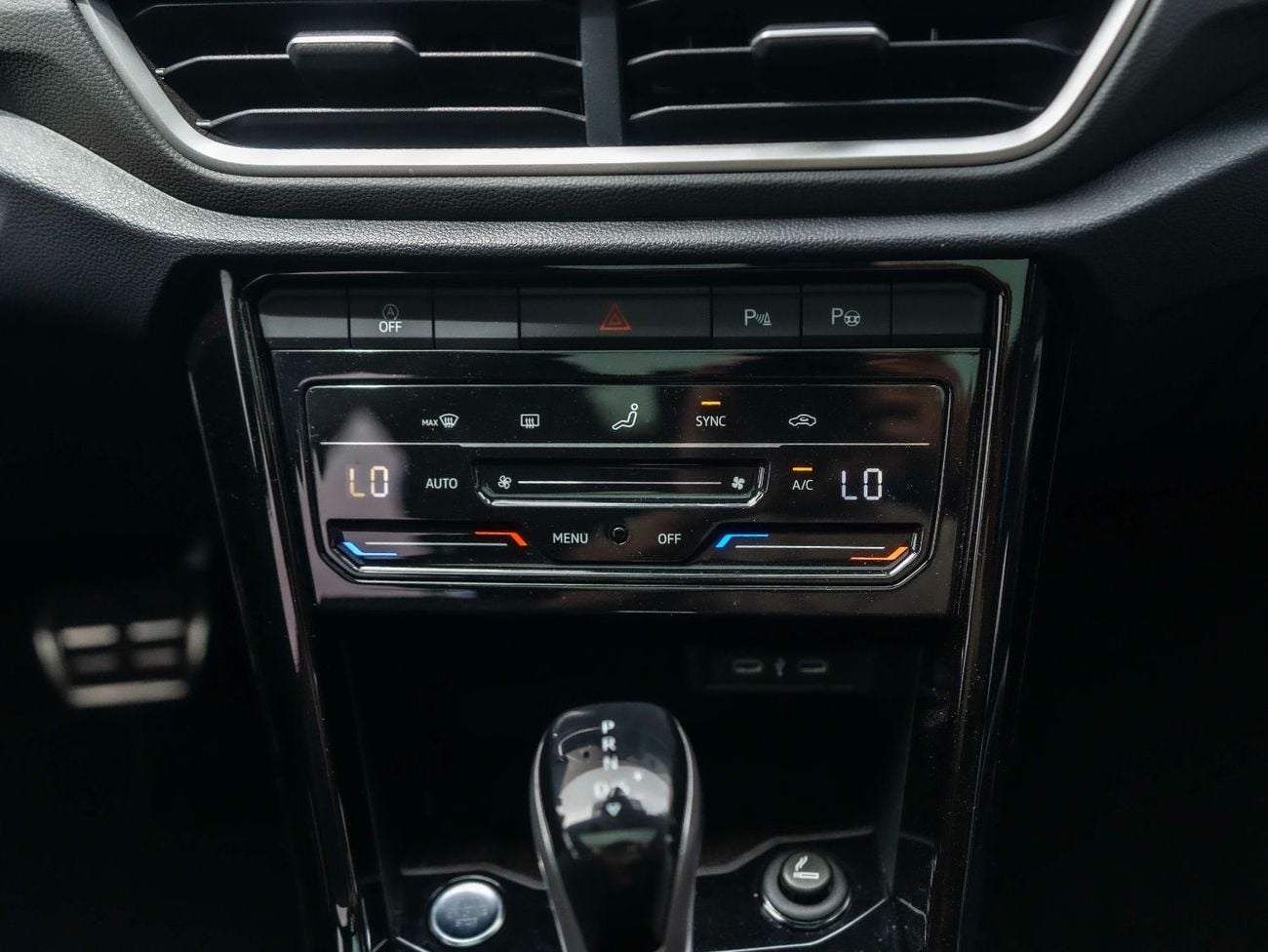 Volkswagen T ROC 1.4L TSI R-Line