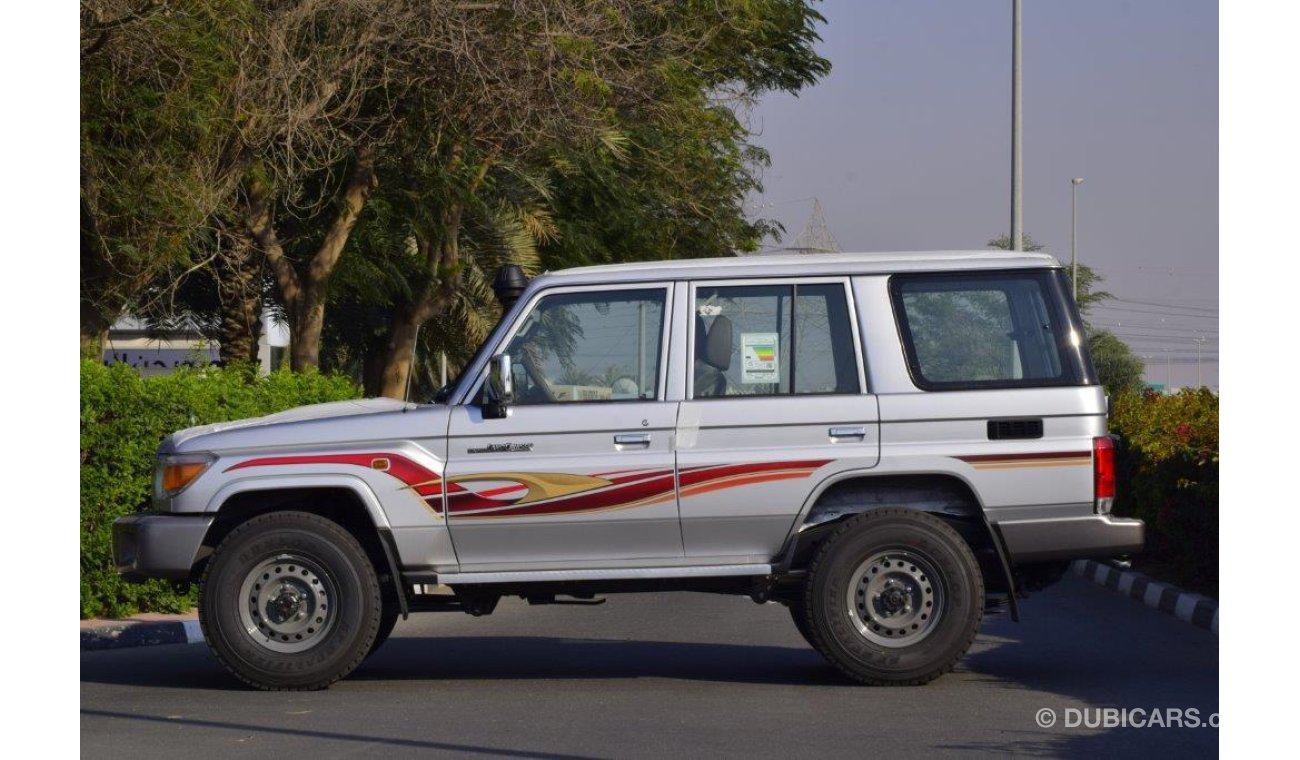 Toyota Land Cruiser 76 HARDTOP LX V8 4.5L DIESEL 5 SEAT WAGON