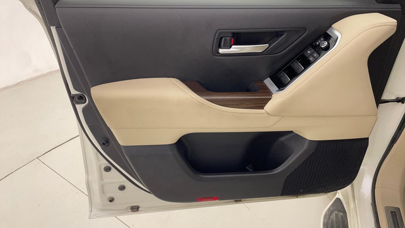 Toyota Land Cruiser GXR 4 | Zero Down Payment | Home Test Drive