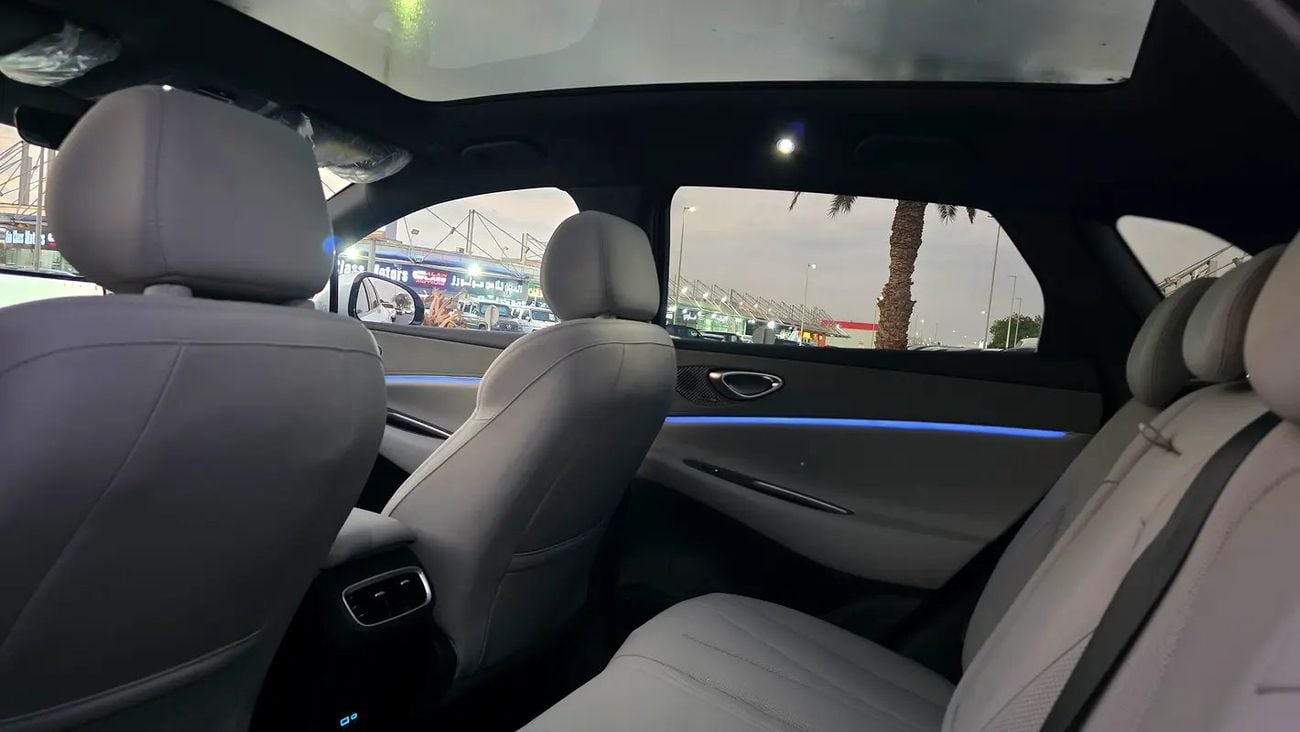 بي واي دي سيليون 7 06 Top Option | Zero km