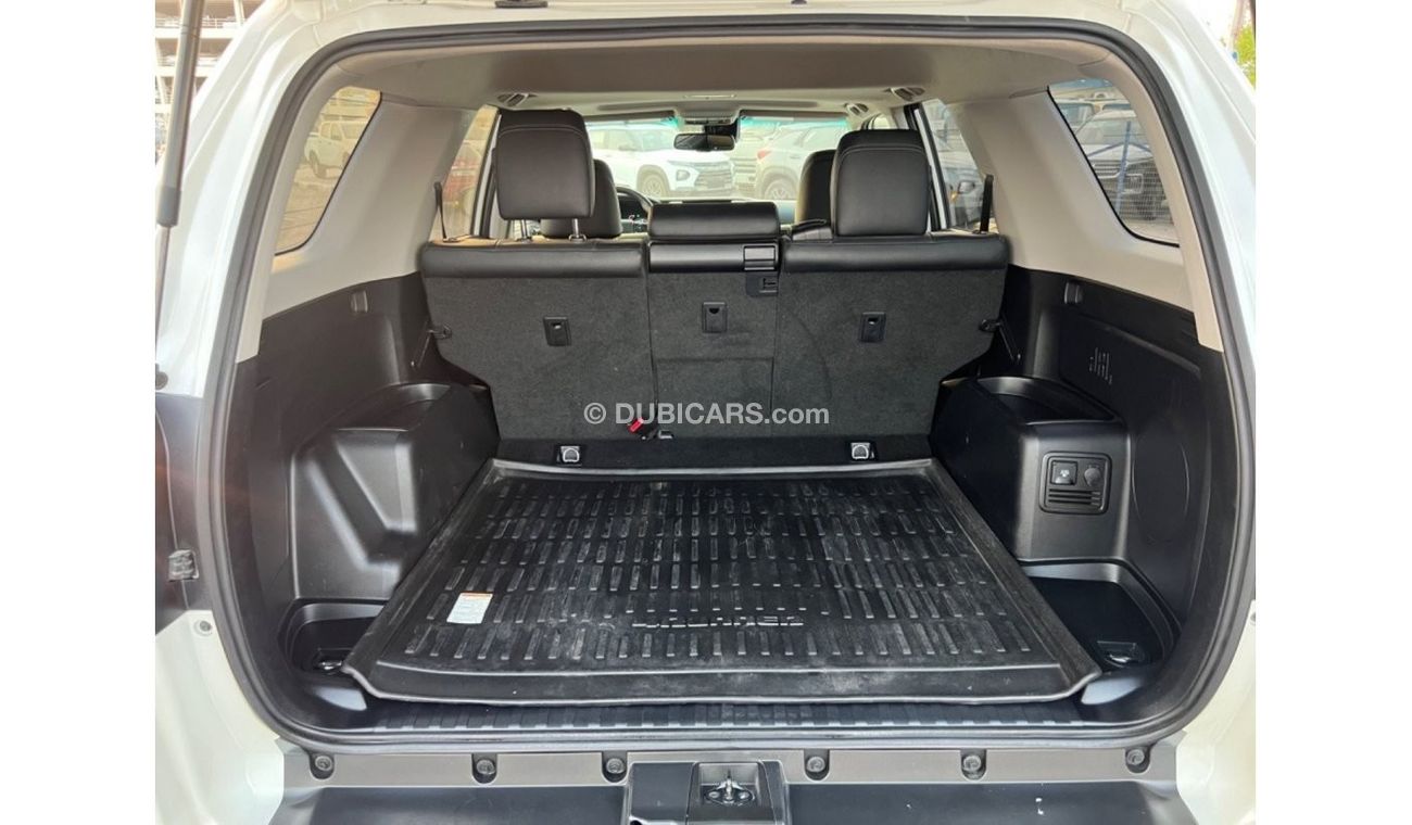 Toyota 4Runner 2020 LIMITED NIGHT EDITION SUNROOF PUSH START ENGINE 4x4