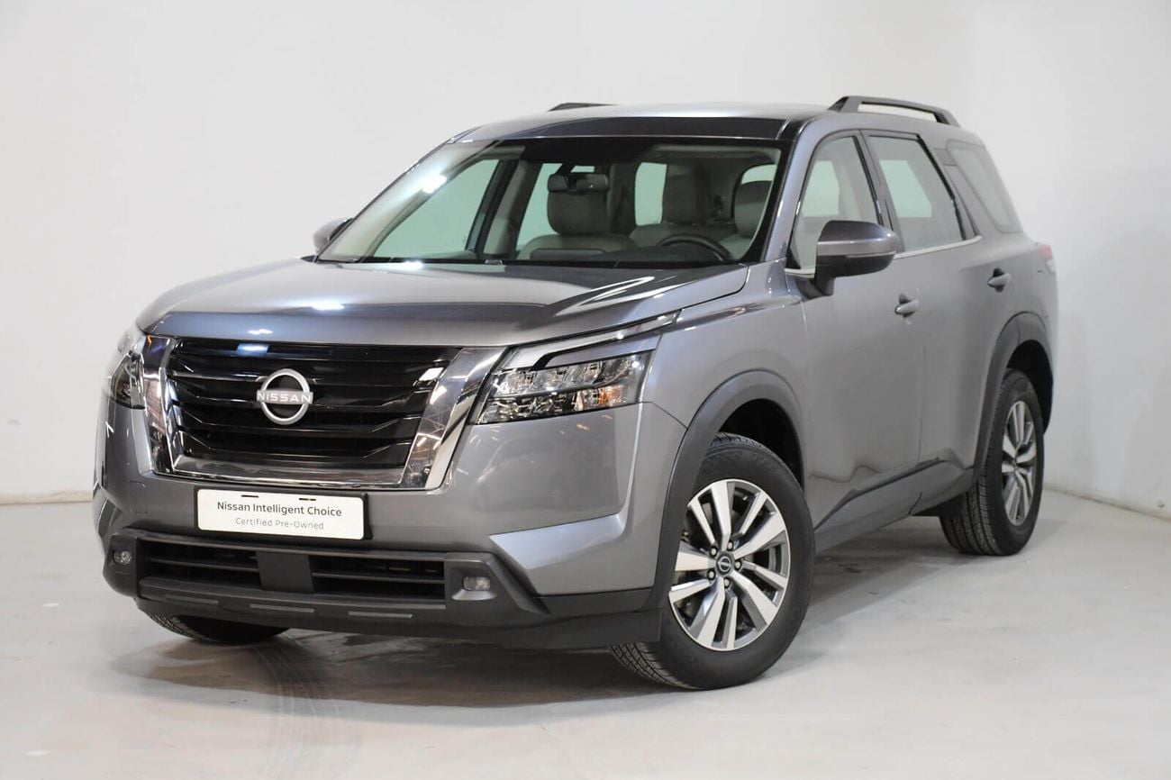 Nissan Pathfinder S 2WD 2.0