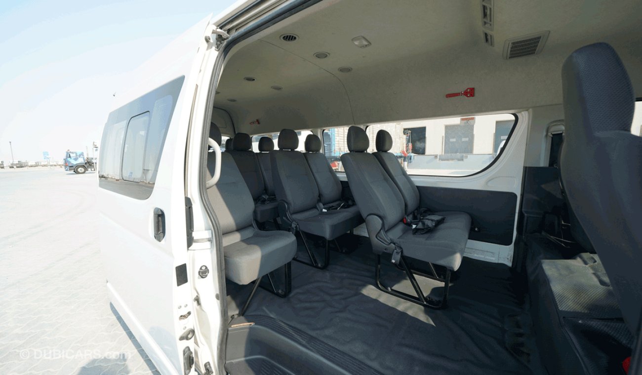 Toyota Hiace GL High Roof,2.5l , M/T, MY18(Vehicle Code : 89329)