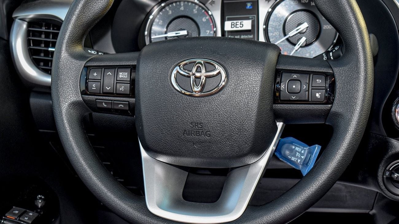 Toyota Hilux GLX-S SR5. 2.7L 4WD A/T