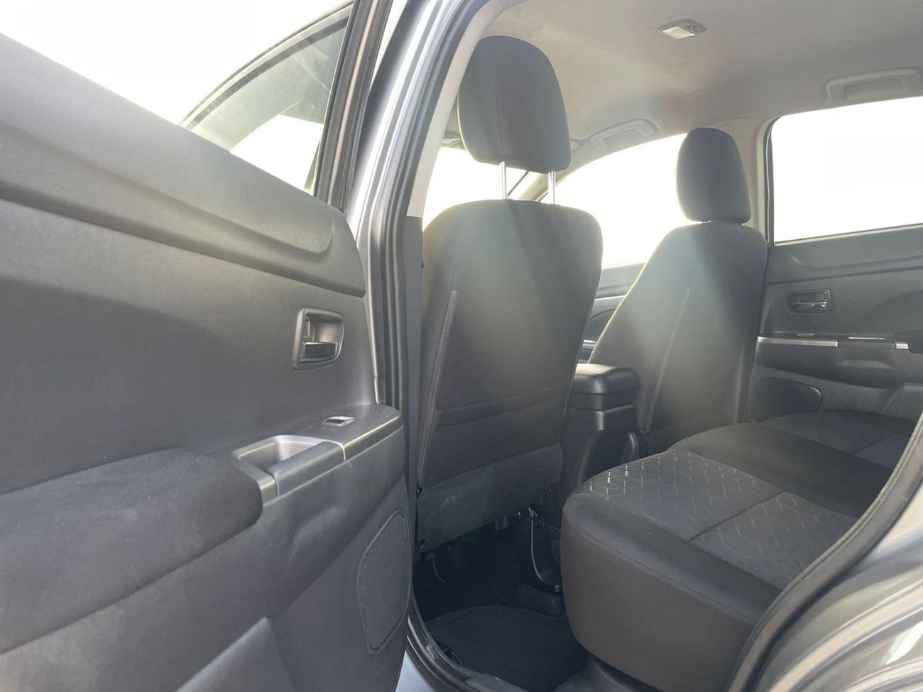 Mitsubishi ASX 2021 Mitsubishi ASX Outlander Sports SE 2.0L V4 - AWD 4x4 - USA Specs