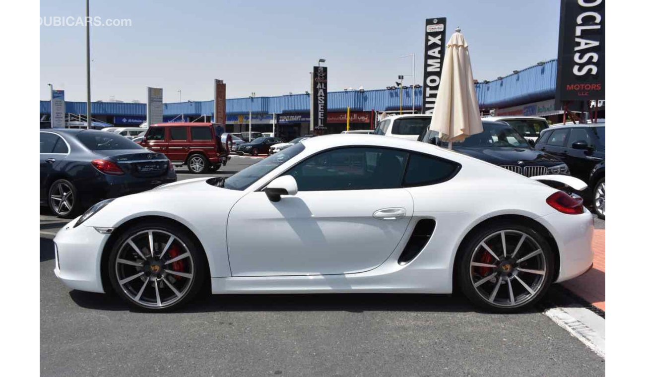 Porsche Cayman S Gcc 1 year warranty Low milage