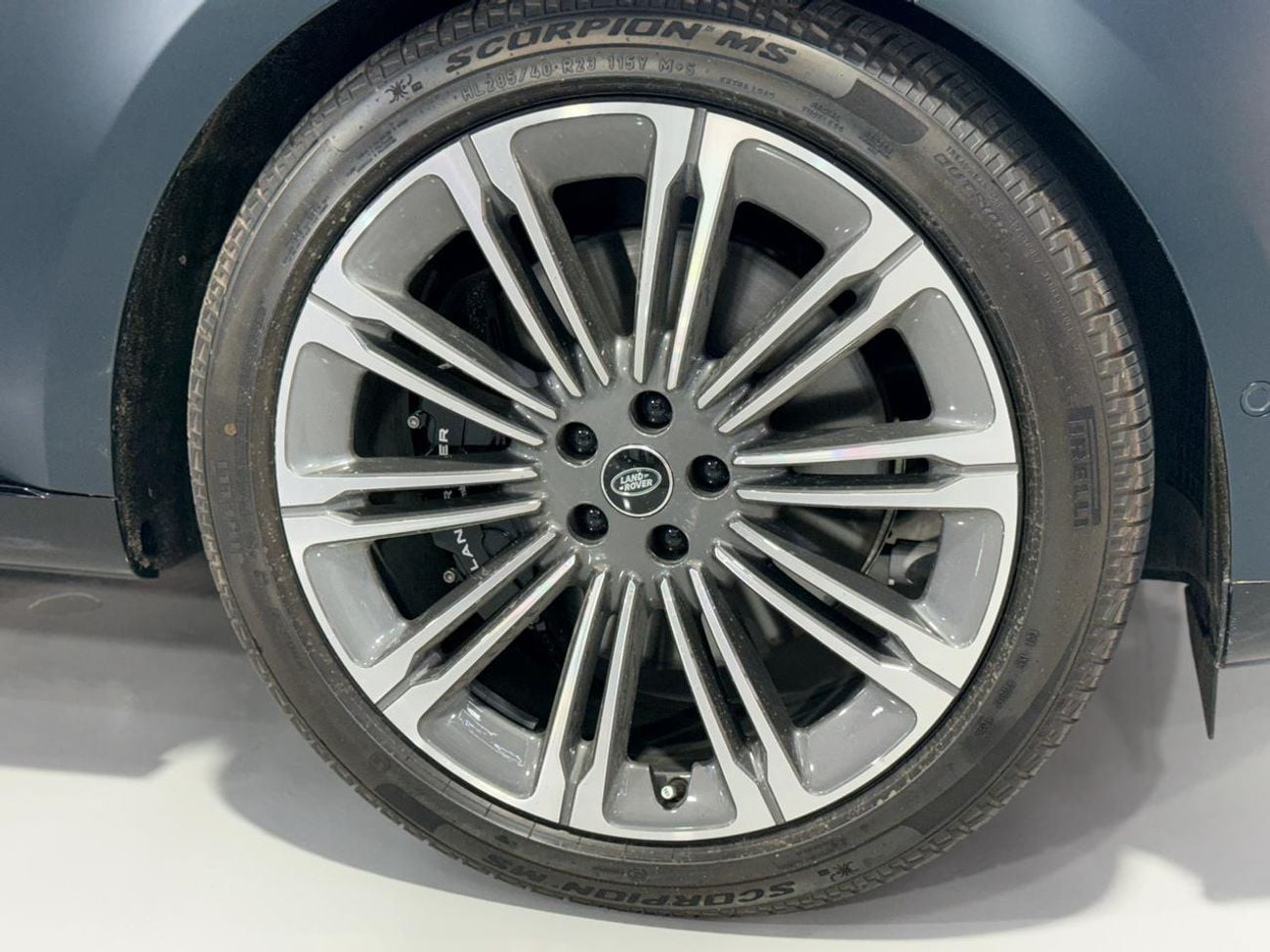 Land Rover Range Rover SE P530 4.4L