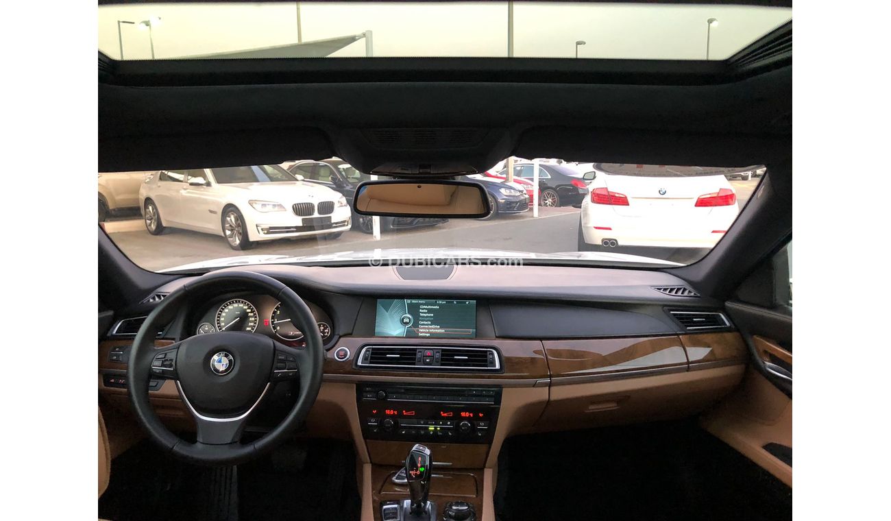 BMW 750Li BMW 750 Li TWIN BOWER TURBO_Gcc_2011_Excellent_Condition _Full option