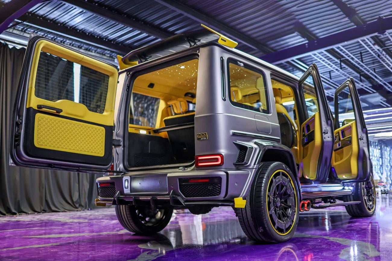 BRABUS 900 - Mercedes-AMG G 63 G900 With rear Screen
