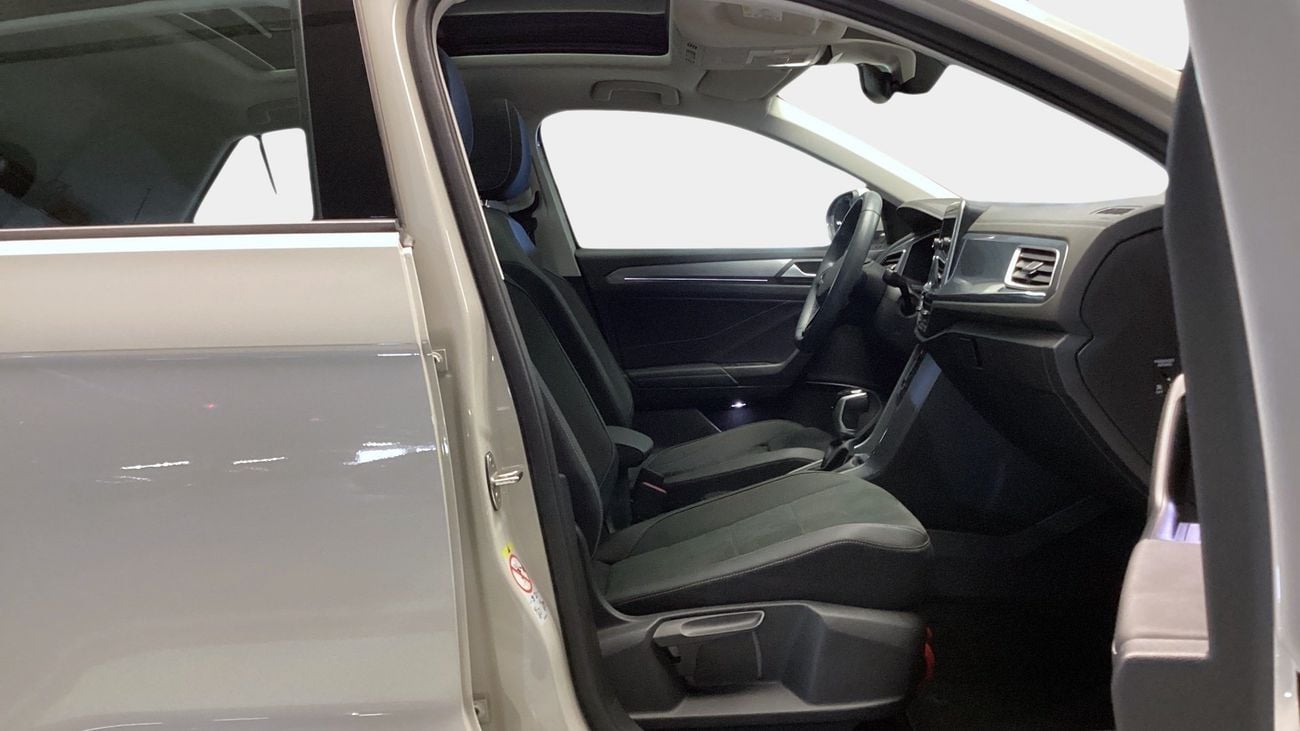 Volkswagen T-ROC STYLE | Guaranteed Warranty | 0 Down Payment