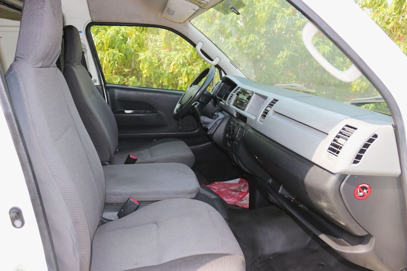 Toyota Hiace GL 2012 PETROL