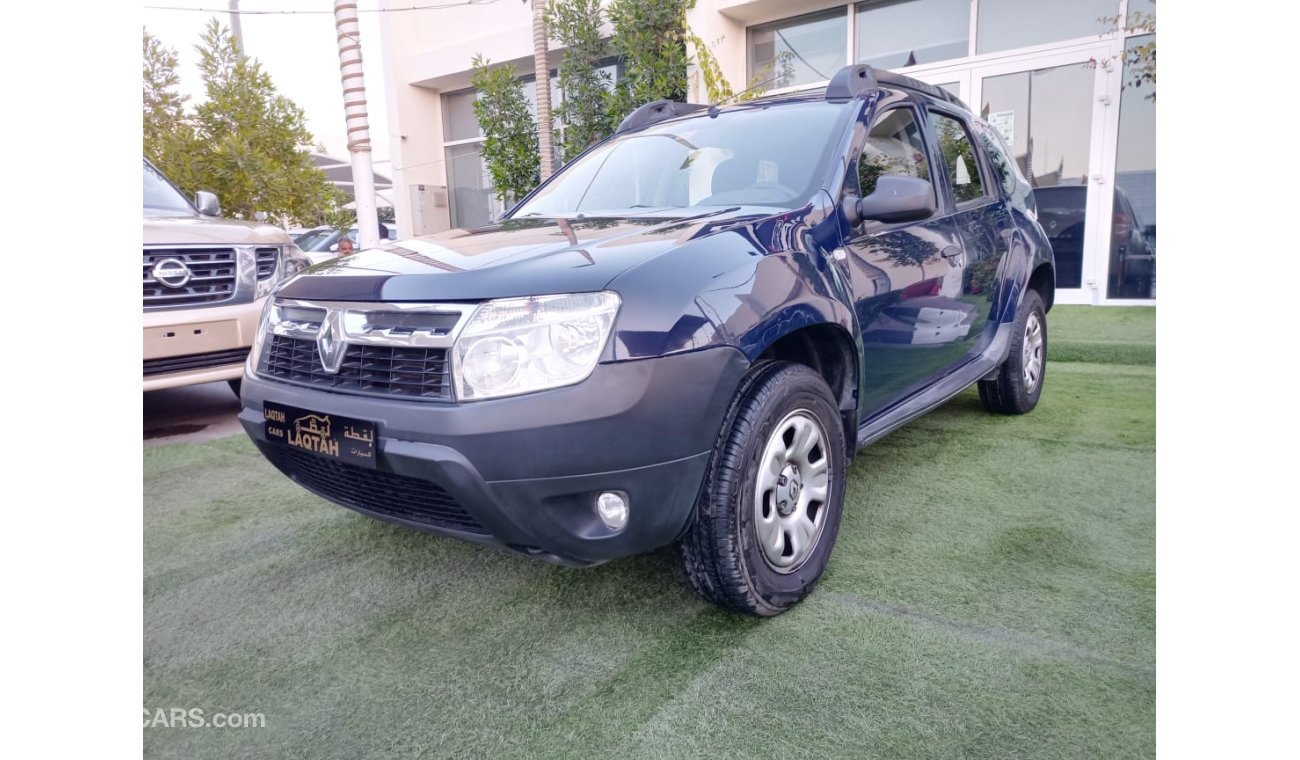 Renault Duster Renault Duster Gulf model 2015, blue color, in excellent condition, you do not need any expenses