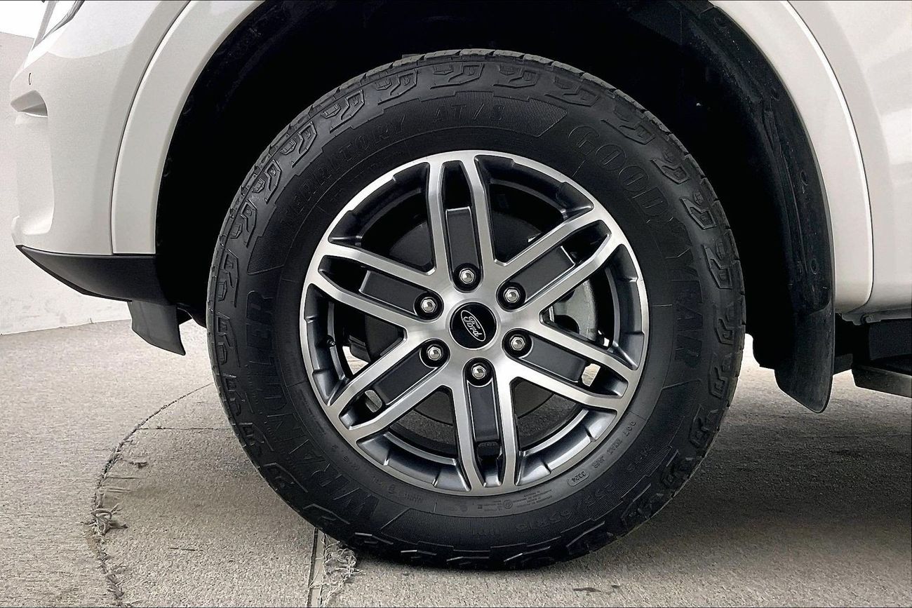 Ford Everest XLT | Guaranteed Warranty | 0 Down Payment