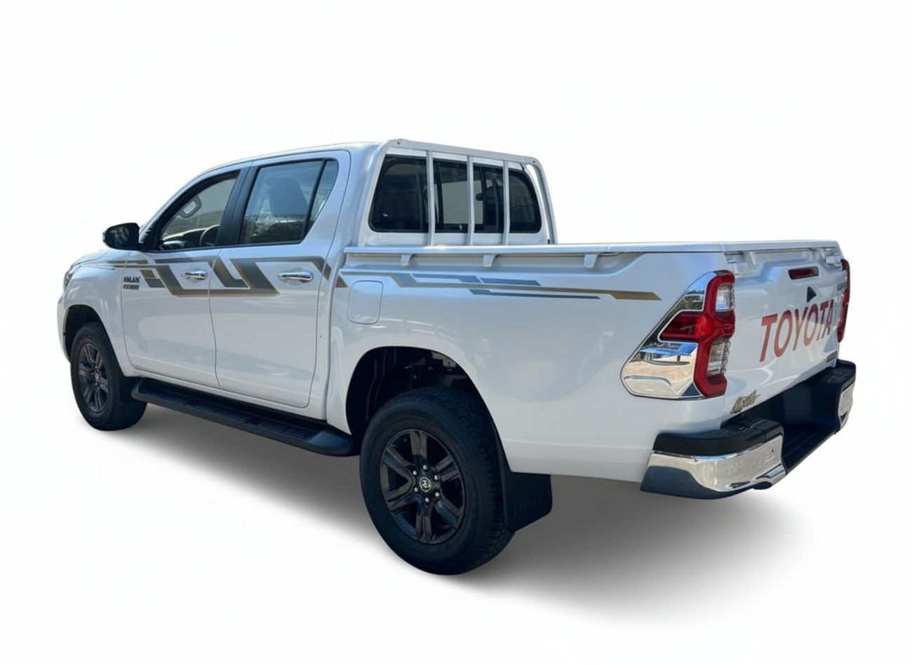تويوتا هيلوكس Toyota Hilux 4*4 SR5 AT diesel 2025