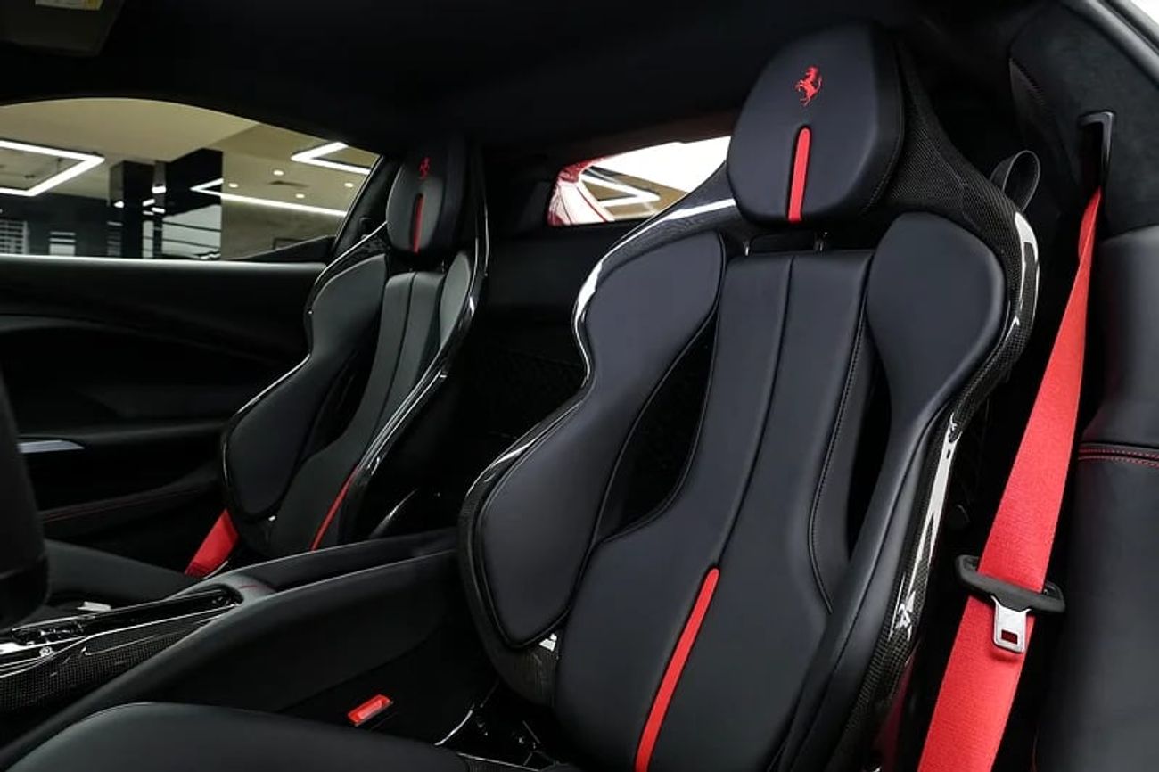 Ferrari 296 GTB 3.0T V6 PHEV