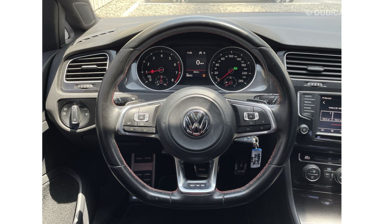 Volkswagen Golf 3000