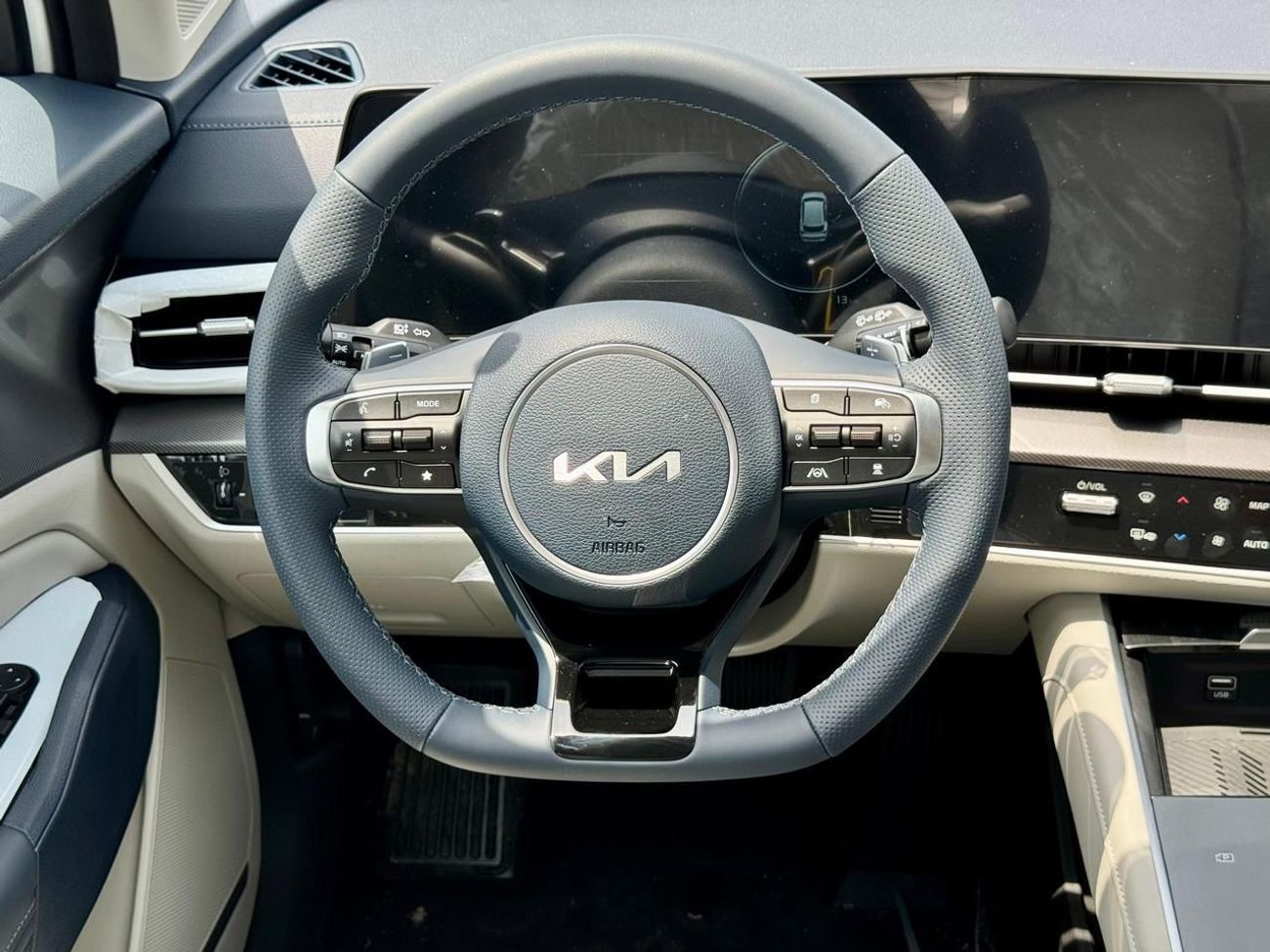 كيا سبورتيج 2.0L HEV Chinese Specs 2025 Export Price @ 86,500 AED