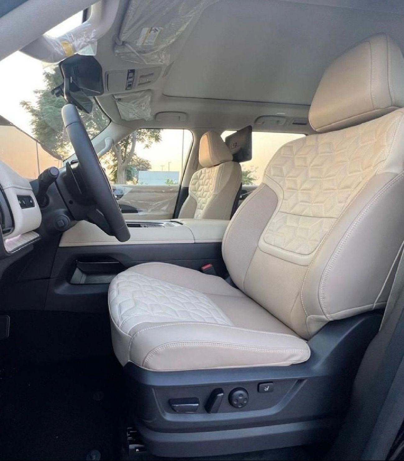 Nissan Patrol Nissan patrol platinum / 2026 / GCC / 0km