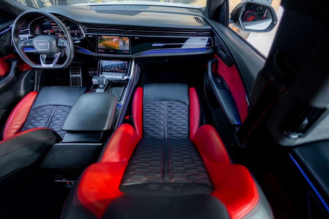 Audi RSQ8 TFSI quattro 4.0L