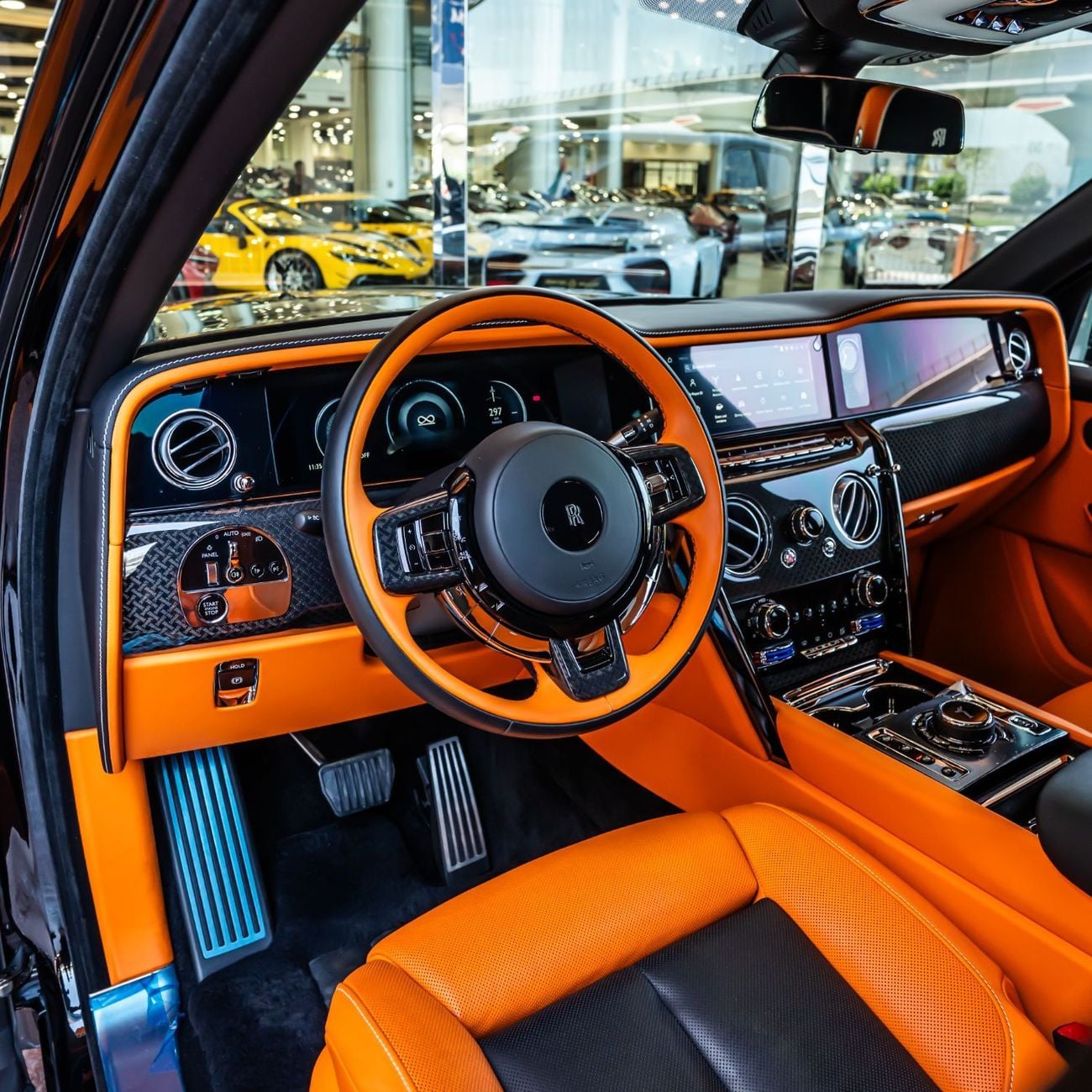 Rolls Royce Cullinan BLACK BADGE