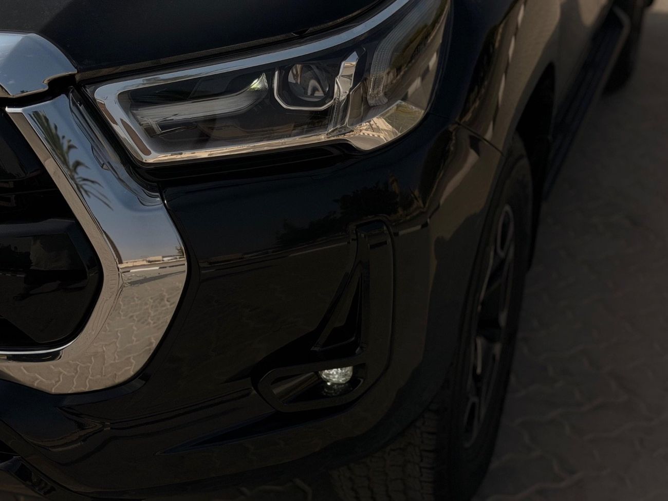 تويوتا هيلوكس SR5 export from Australia