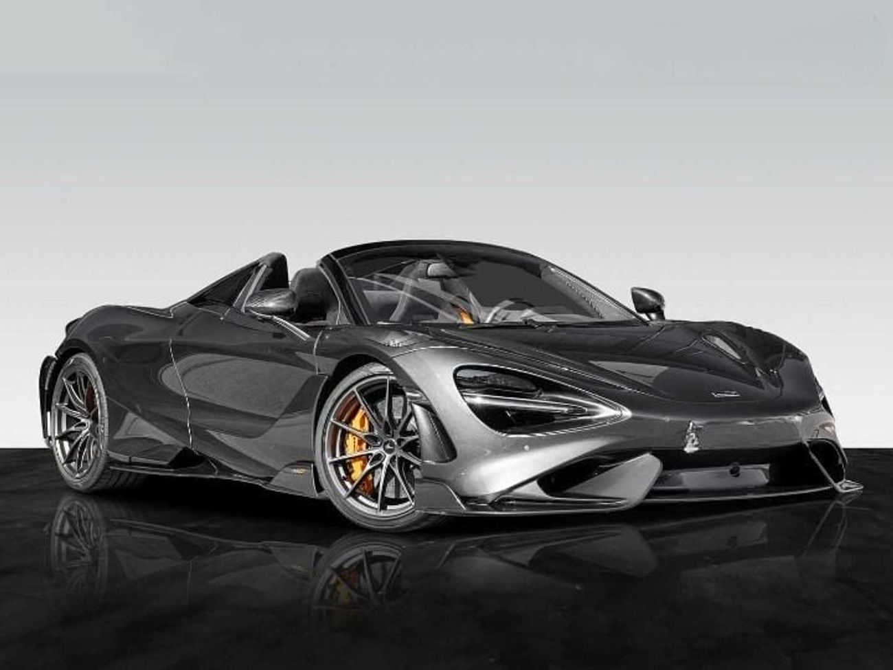 مكلارين 675LT McLaren 675LT Spider