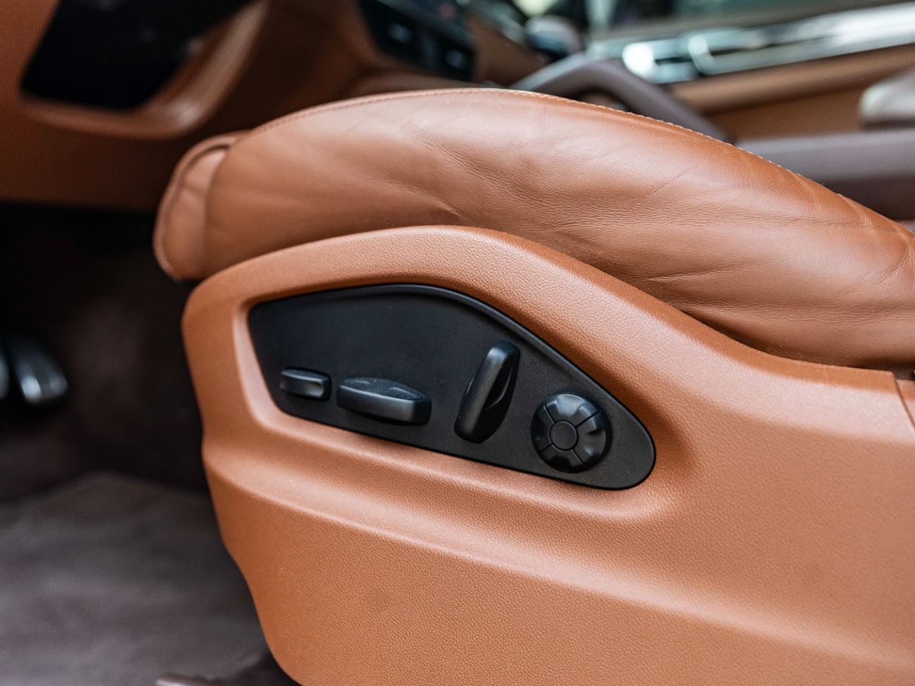 Porsche Cayenne GTS 4.0L (460 HP)