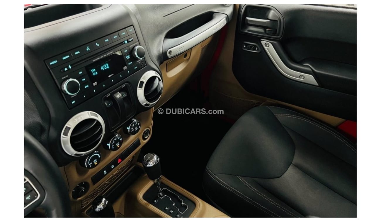 Jeep Wrangler GCC .. Original Paint .. Perfect Condition .. V6 .. SAHARA .