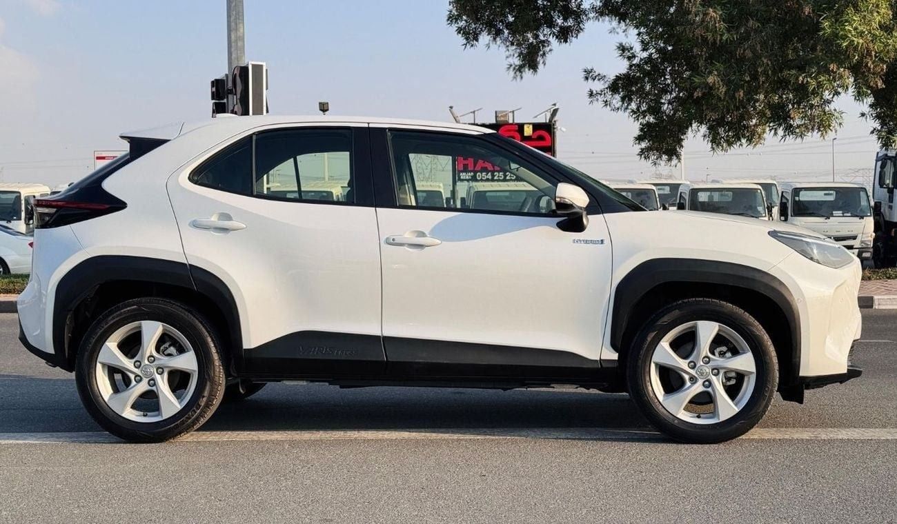 Toyota Yaris Cross EXCELLENT CONDITION | RHD | 1.5L HYBRID ENGINE | 2023 | (AT) | REAR VIEW CAMERA