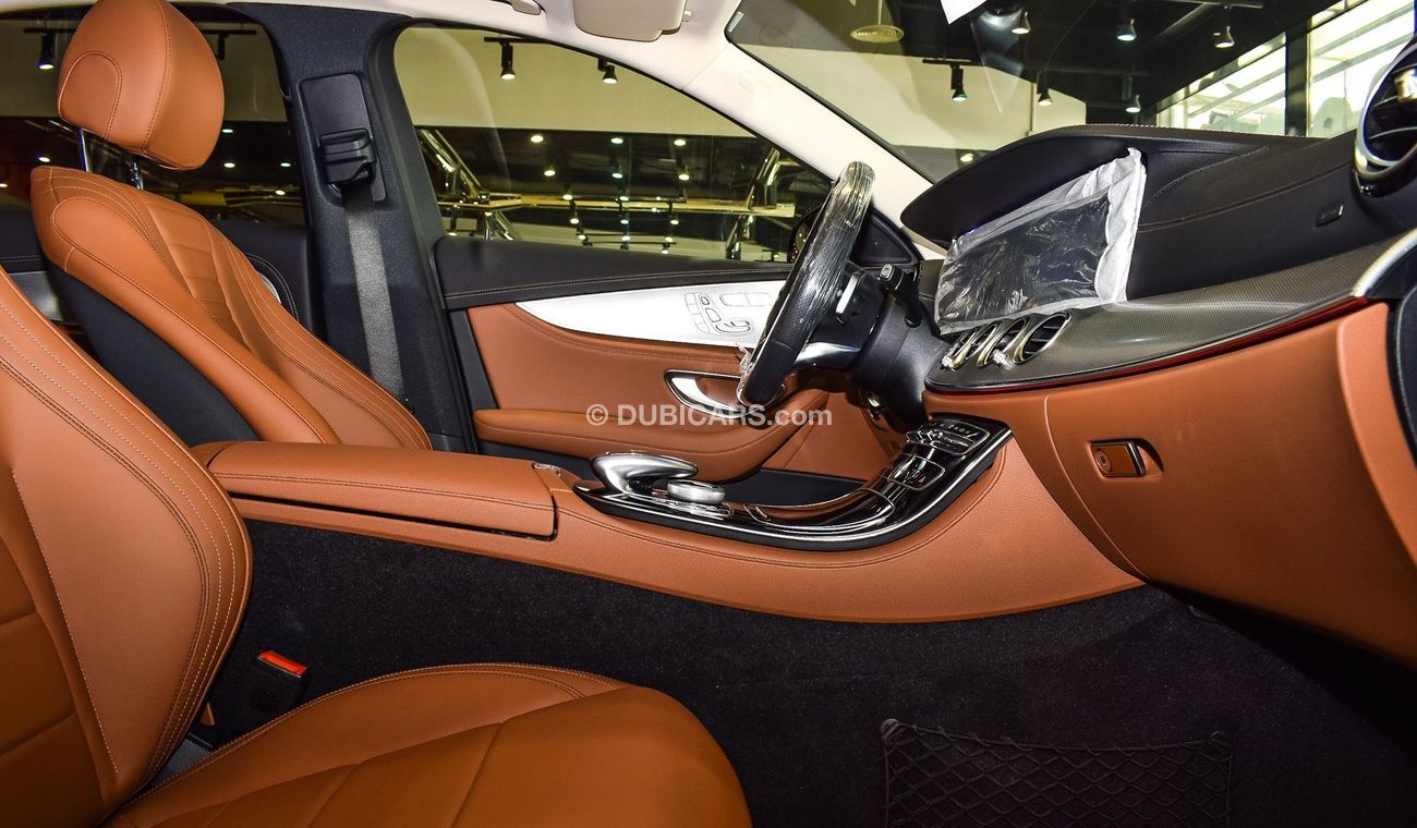 Mercedes-Benz E200