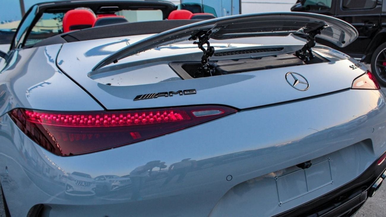 Mercedes-Benz SL 63 AMG MERCEDES-BENZ SL63 4.0L TWIN TURBO S L63 4 M A T I C + AT (Export and Local)