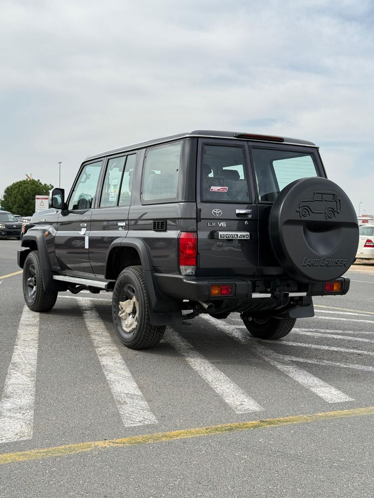 Toyota Land Cruiser 70