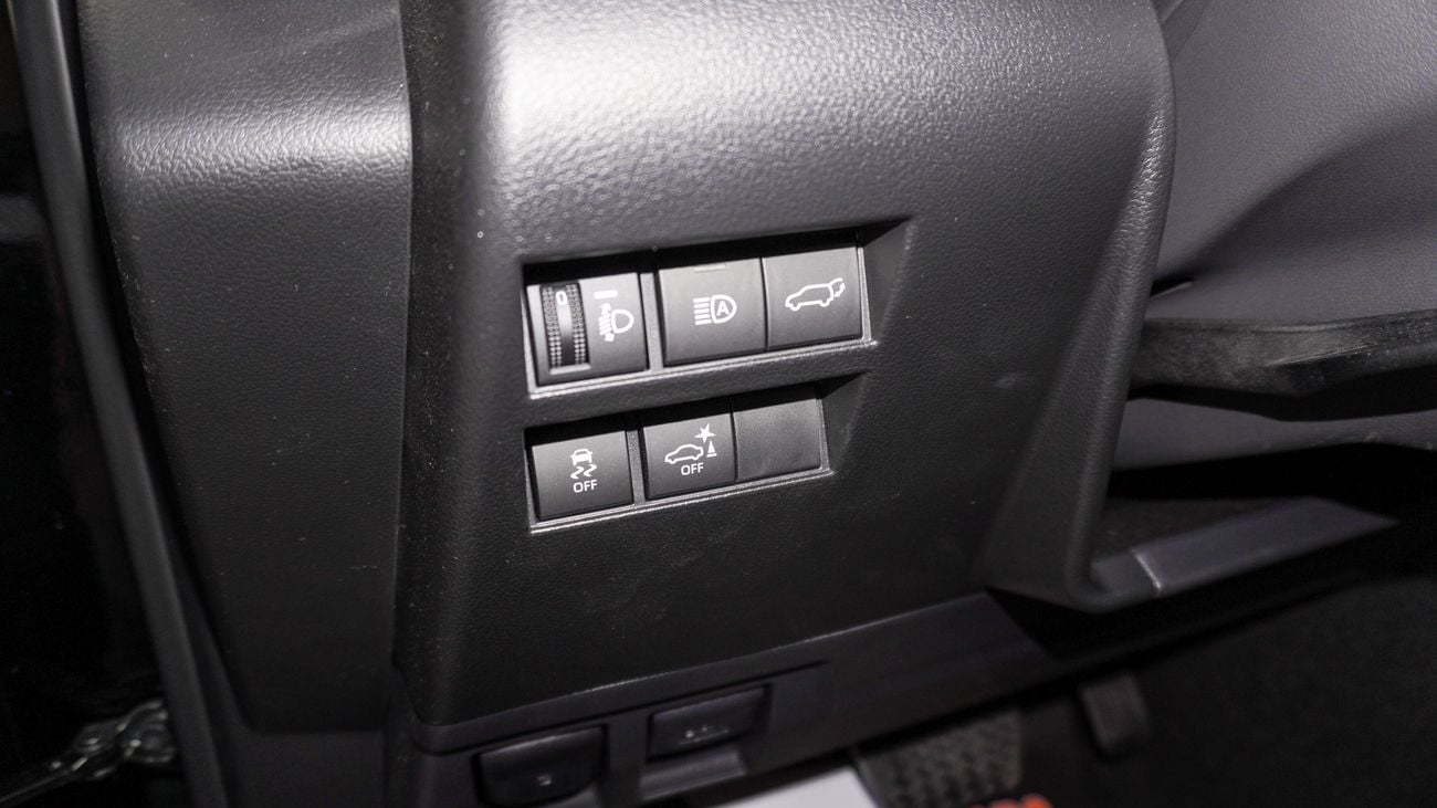 Toyota Land Cruiser GXR 4.0 L V6