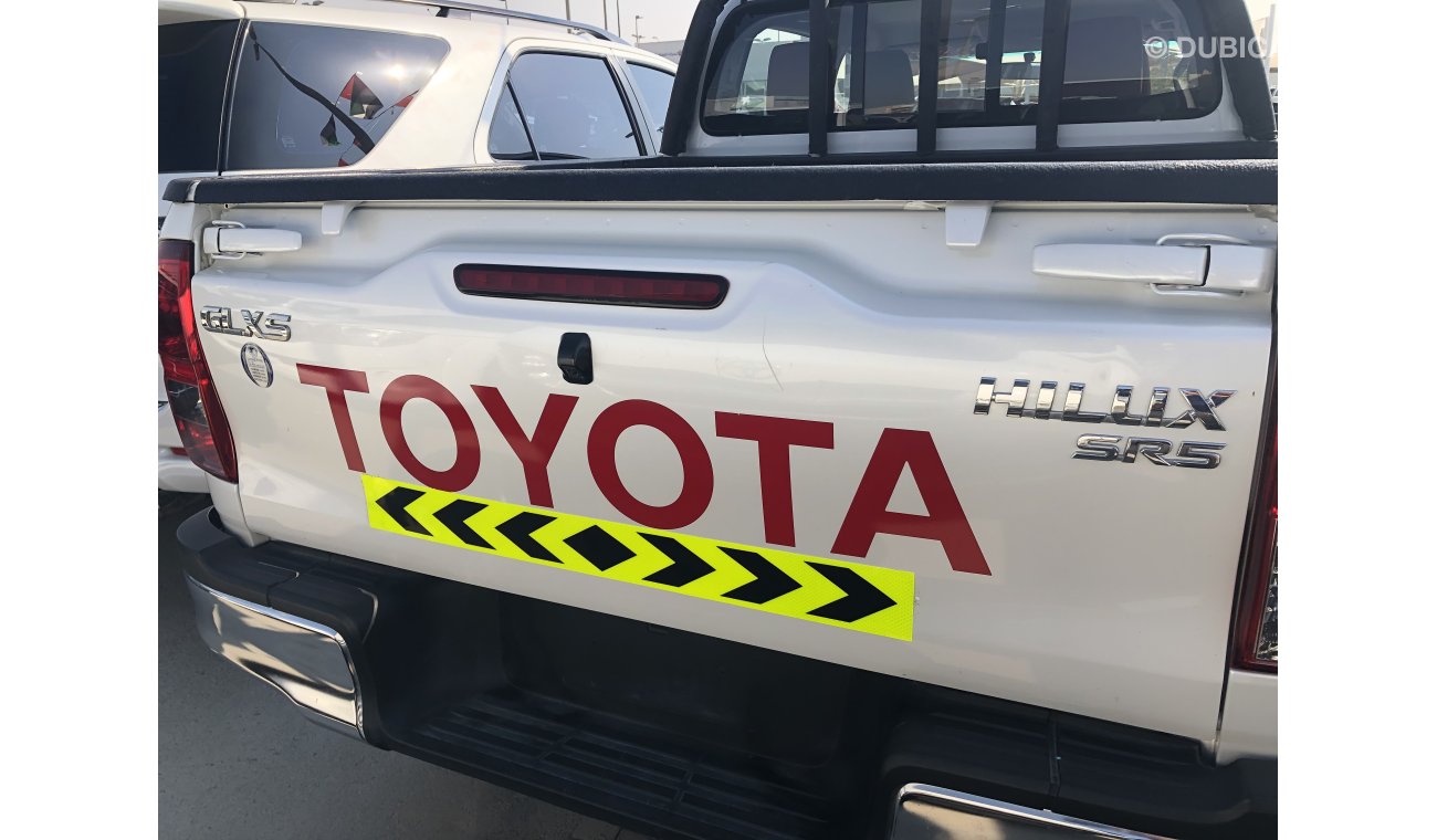 Toyota Hilux Toyota Hilux D/c 2.7 ltr Glxs 4x4,model:2018. free of accident with low mileage