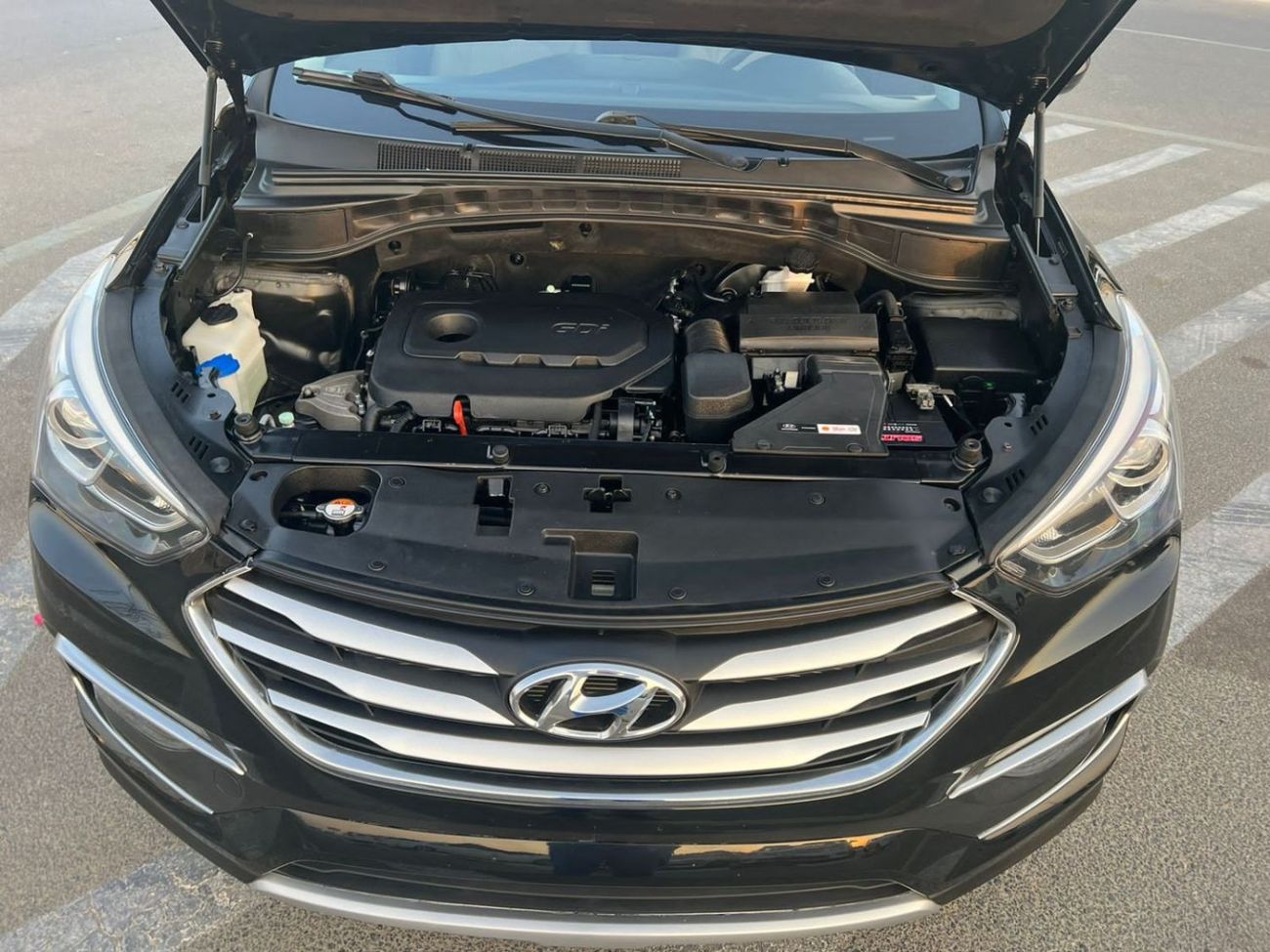 Hyundai Santa Fe 2018 Hyundai Santa Fe Sports 2.4L V4 - AWD 4x4 - Rear CAM With Multi Drive Mode -