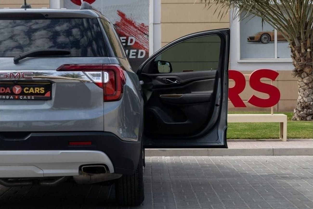 GMC Acadia SLE 3.6L GMC Acadia 2023 GCC under Agency Warranty and Service Contract with Flexible Down-Payment.