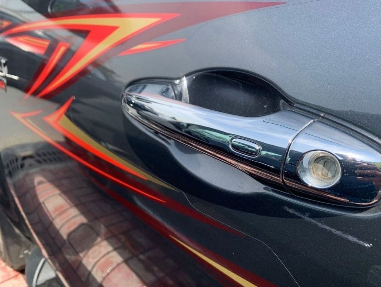 تويوتا هيلوكس TOYOTA HILUX 2.4L V4 4X4 AT FULL OPTION WITH PUSH START