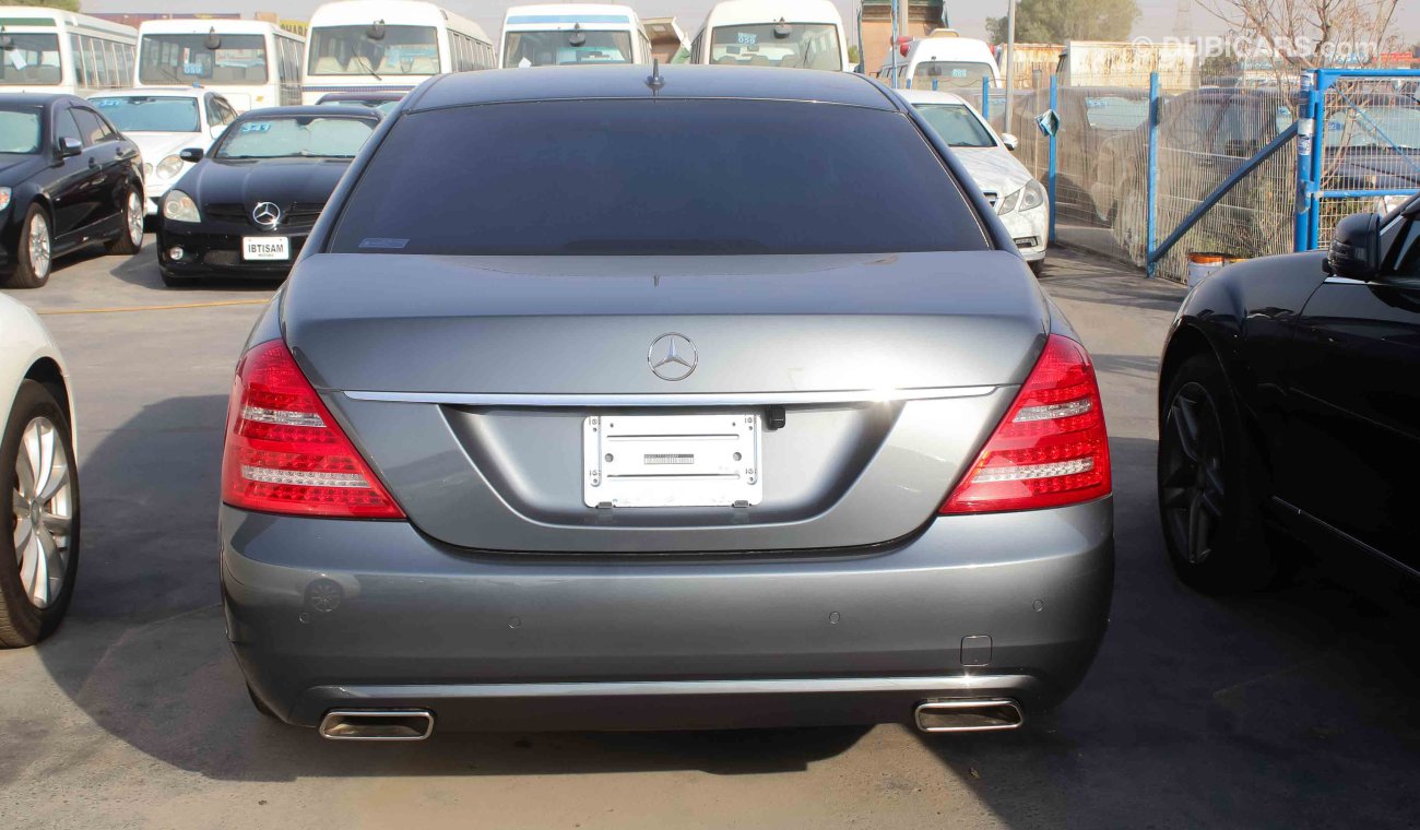 مرسيدس بنز S 550 L