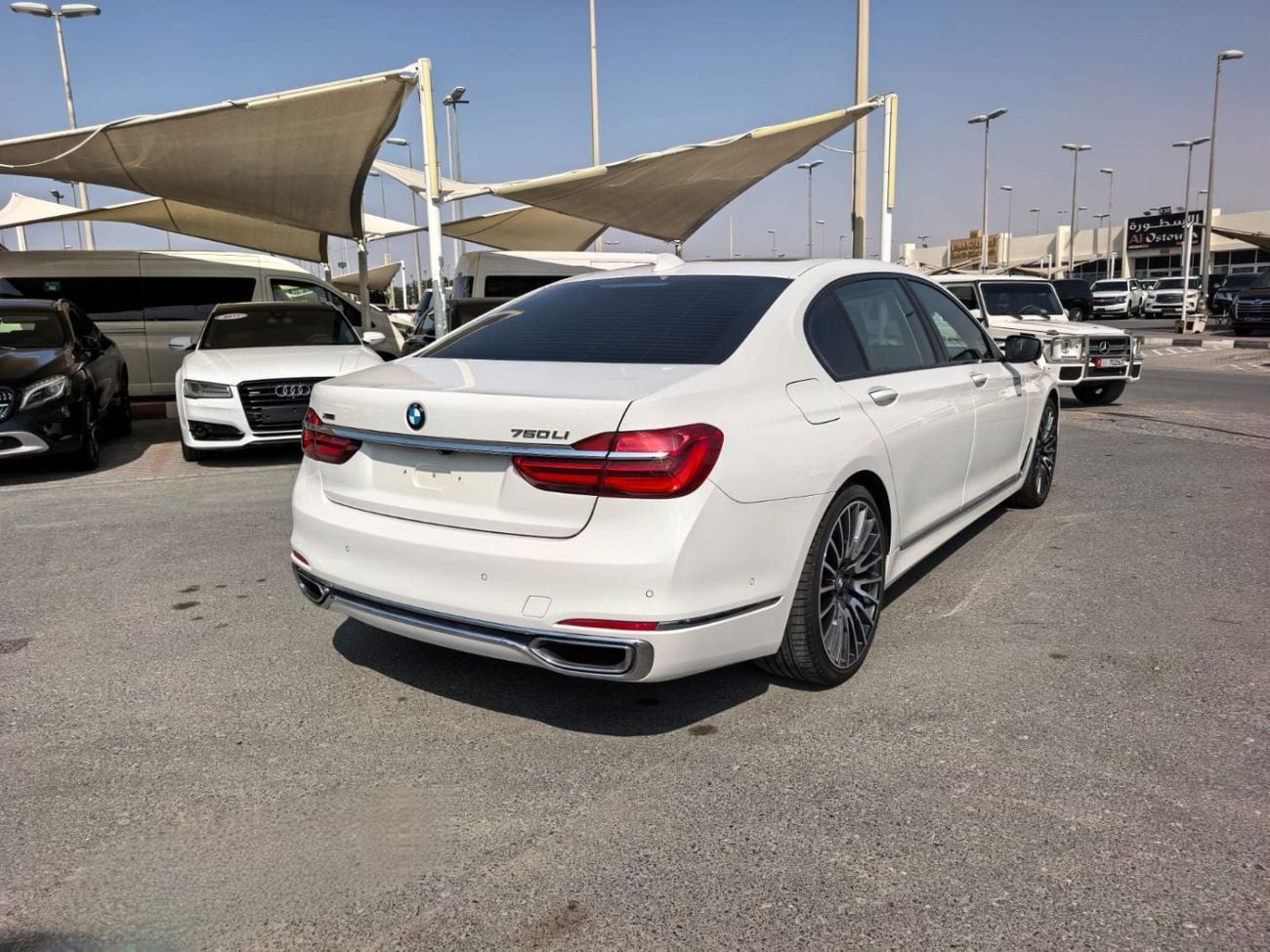 BMW 750Li xDrive Executive 4.4L